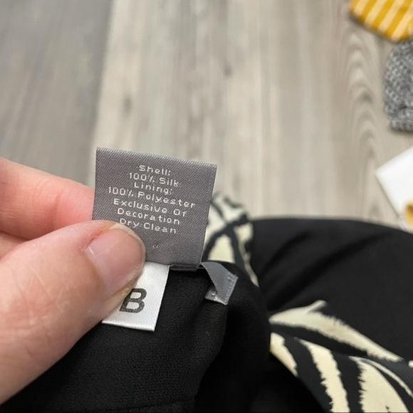 Anne Taylor Diamond‎ Print Silk Fit & Flare Skirt - Picture 3 of 8